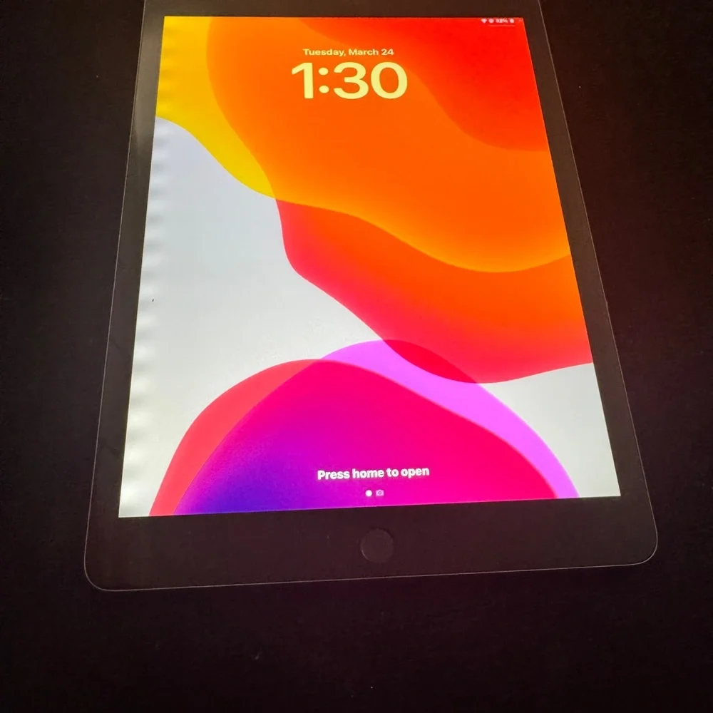 Apple iPad in Space Gray with Black Bezel